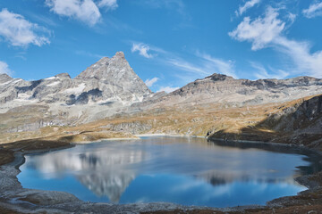 Fototapeta na wymiar Mt. Matterhorn and reflection in Lago Goillet