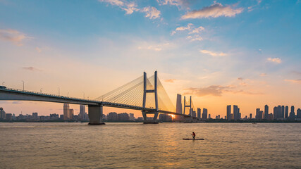 Obraz premium Sunset from the Yangtze River of Wuhan