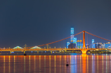 Scenery of the Yingwuzhou Yangtze River Bridge in Wuhan, Hubei, China