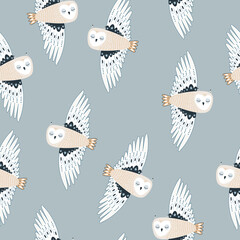 Seamless hand drawn owl pattern. Creative hand drawn bird texture. Vector illustration