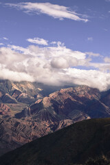 Fototapeta premium Cerranías del Hornocal. Cerro 14 colores
