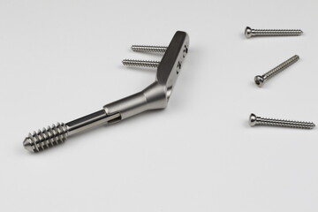 Surgical plates for osteosynthesis in case of hip fractures