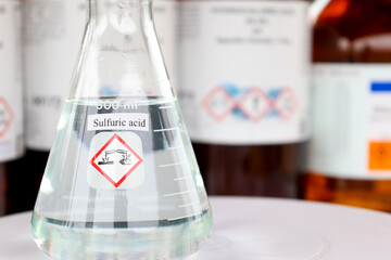 sulfuric acid in glass, chemical in the laboratory