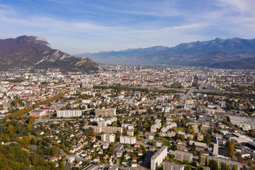 Grenoble depuis les hauteurs de Seyssinet