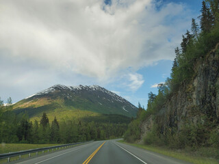 road to the mountains
