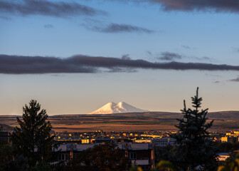 Photo of Elbrus at sunrise in the morning