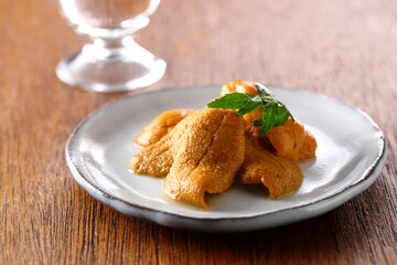 生ウニと日本酒