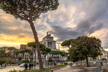 Roma: il Campidoglio, sede del Comune di Roma e l’Altare della Patria affacciato su Piazza Venezia