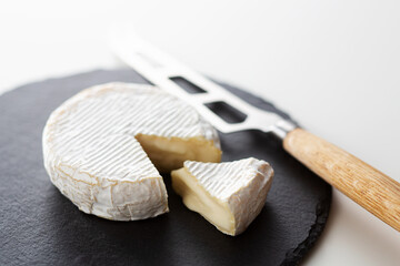 カマンベールチーズ　ナチュラルチーズ　カマンベール