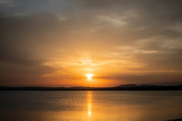Fototapeta na wymiar Sunset at Lake