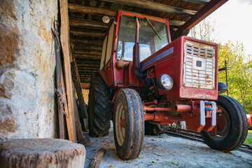 Photo of old red tractor