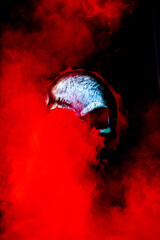 Skull in color full smoke