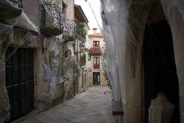 narrow street in the city