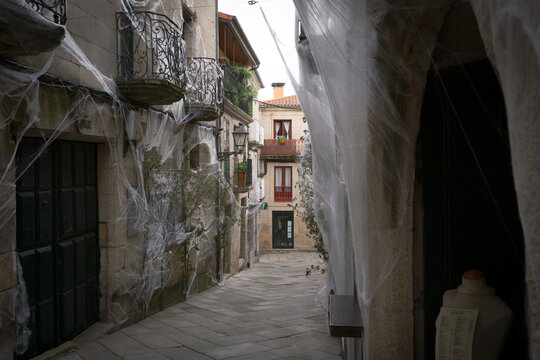 Fototapeta narrow street in the city