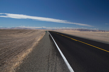 Naklejka premium Road to no where 