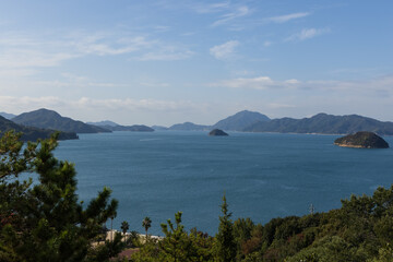 日本の広島県の大久野島の古くて美しい建物と風景