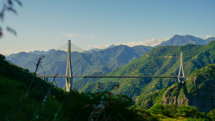 Puente Baluarte localizado en el estado de Durango, es el punte atirantado más alto del mundo con...