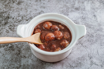Korean sweet red bean porridge, Danpat juk