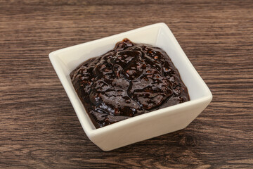 Black Pepper sauce in the bowl