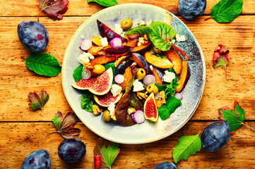 Dietetic fruit salad