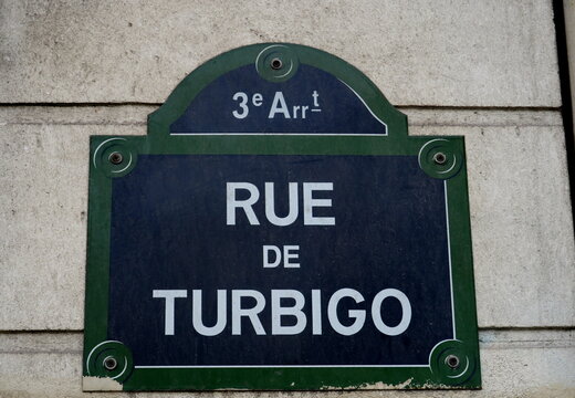Rue de Turbigo. Plaque de nom de rue. Paris.