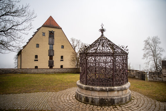 Winterstimmung auf Schloss Hellenstein bei Heidenheim