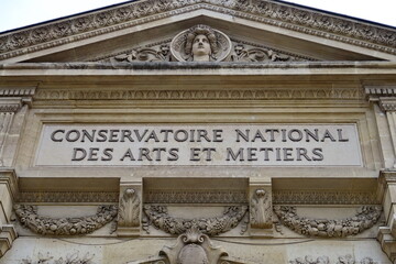 Conservatoire National Des Arts et Métiers. Paris. Façade en pierre. 