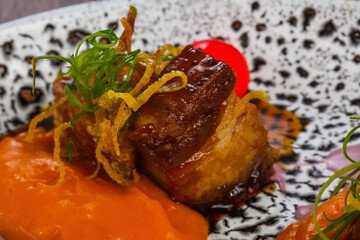 Baked pork with carrot sauce