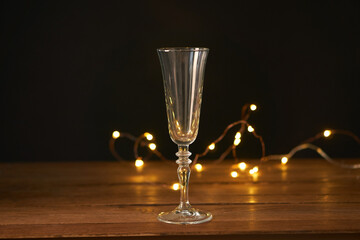 champagne glass garland wooden table decoration christmas