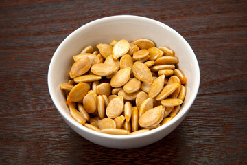 乾燥させたカボチャの種