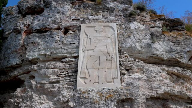 Relief of admiral Fyodor Ushakov on Cape Kaliakra on the Black Sea coast in Bulgaria, 4k video