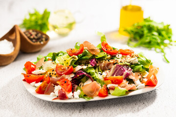 salad with tomato parma ham and cheese