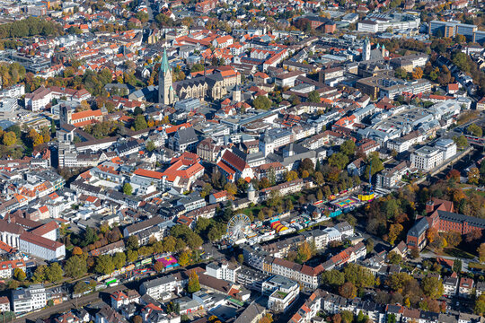 Herbst Libori Paderborn mit Blick &uuml;ber Paderborn