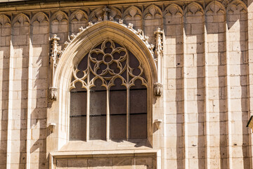 detail of the facade of the cathedral