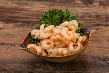 Small unshelled shrimps in the bowl