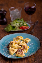 tortellini with olive oil