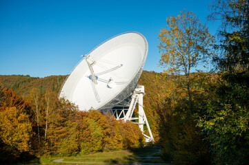 Radioteleskop in Effelsberg - obrazy, fototapety, plakaty