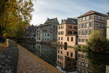 Naklejka premium STRASBOURG ET PETITE FRANCE, CAPITALE DE NOËL ET DE L'EUROPE