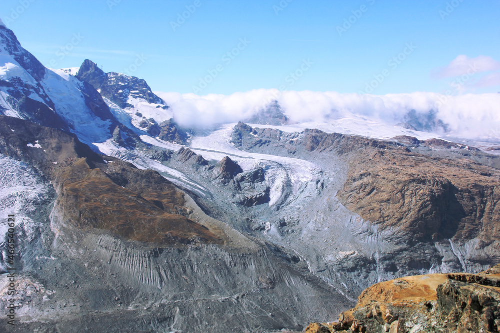 Poster voyage dans les glaciers