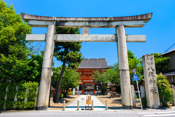 京都市 八坂神社 鳥居と南楼門