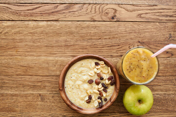 Fototapeta na wymiar fruit plate dessert breakfast snack healthy food vitamins