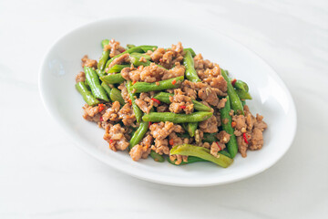 stir-fried french bean or green bean with minced pork