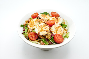 salad with chicken and vegetables