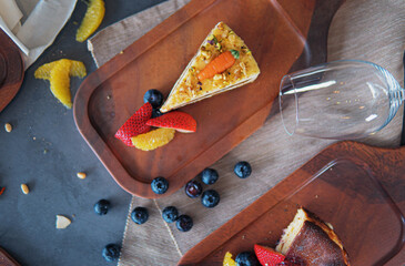 Western Food, dessert, chicken, sausage, salmon, wine, thai food