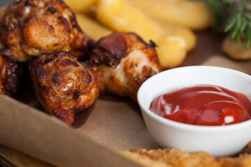 deep fry onion rings are used as a side dish or snack