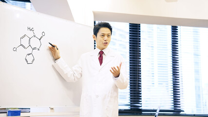 科学の授業　科学者　医学