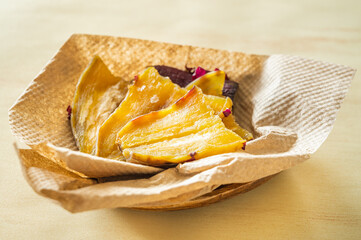 秋の味覚　手作りの干し芋