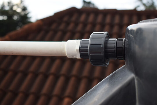 Uni&oacute;n Universal instalada en tuber&iacute;a de 3/4 de pulgada.