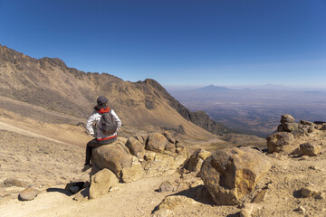 Fototapeta premium Mirando hacia el valle