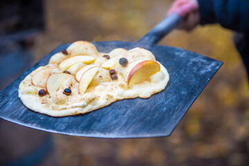 S&uuml;&szlig;er Flammkuchen